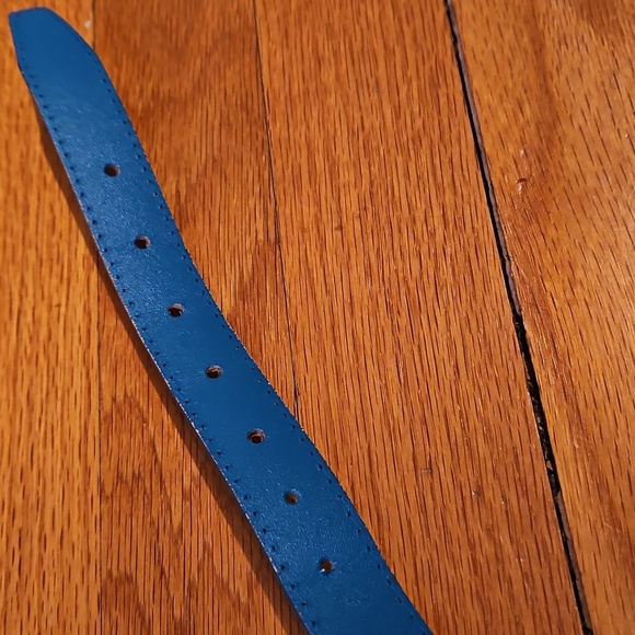 Teal Blue Leather Belt with Gold Buckle, Retro Vibes - Picture 4 of 8